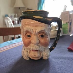 Vintage Santa Clause Figurative Mug, 1961 Green Gold White